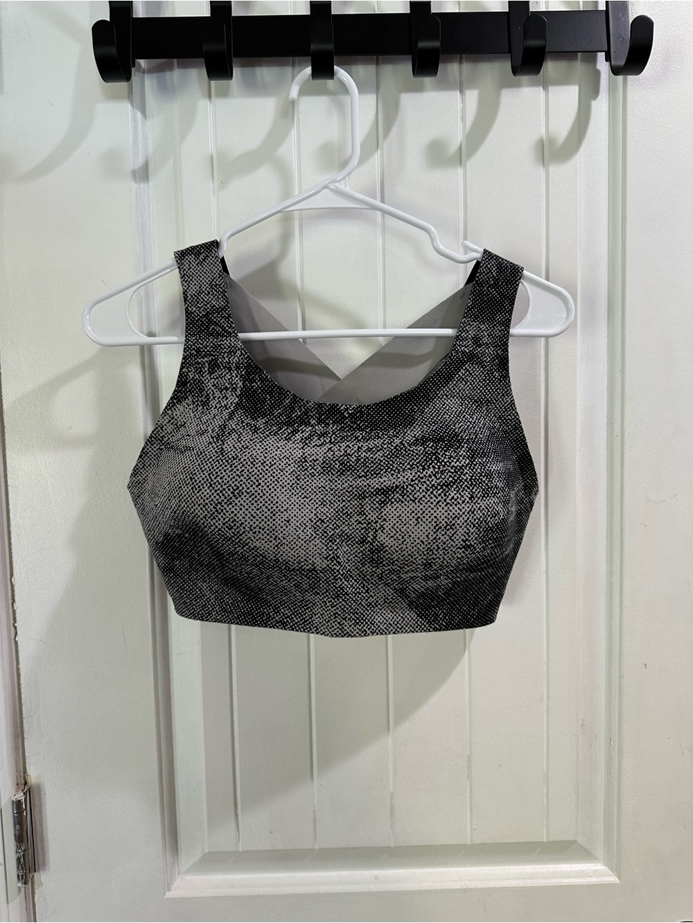 Lululemon Enlite Sports Bra 36DD Pixel Print Black White High Support Running